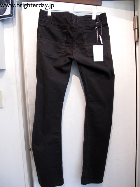 kiitpants0001.jpg