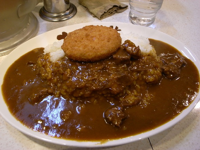 堀江カレー堂・バッファローコロッケ大盛り