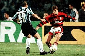 dinho X SAVIO