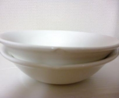 欠けたお皿