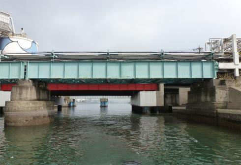 77028.jpg