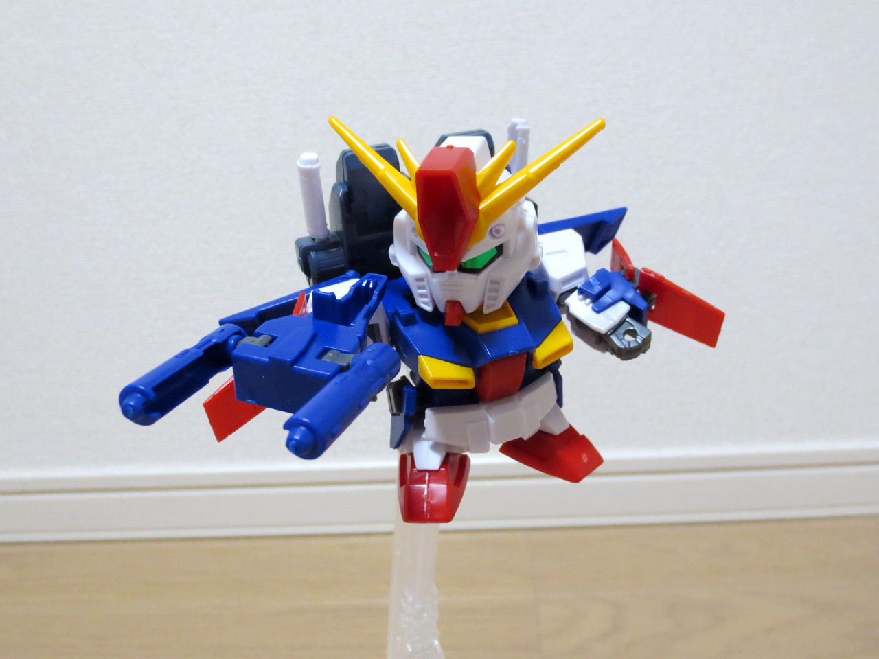 BB212_ZZ_GUNDAM_16.jpg