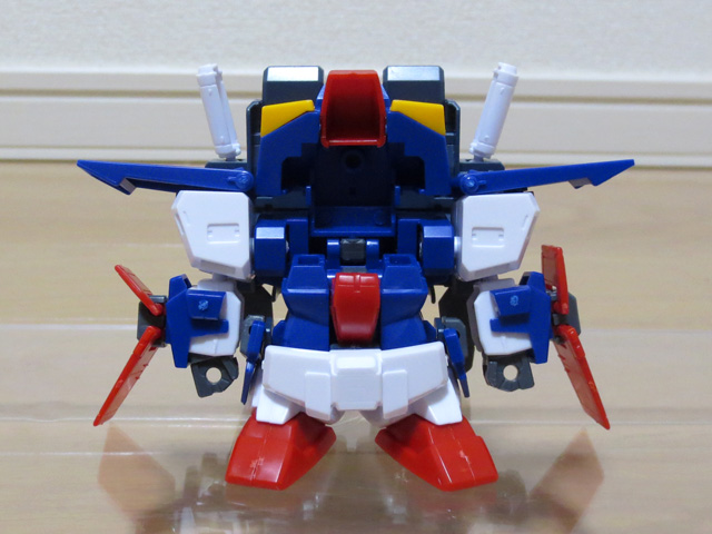 BB212_ZZ_GUNDAM_30.jpg