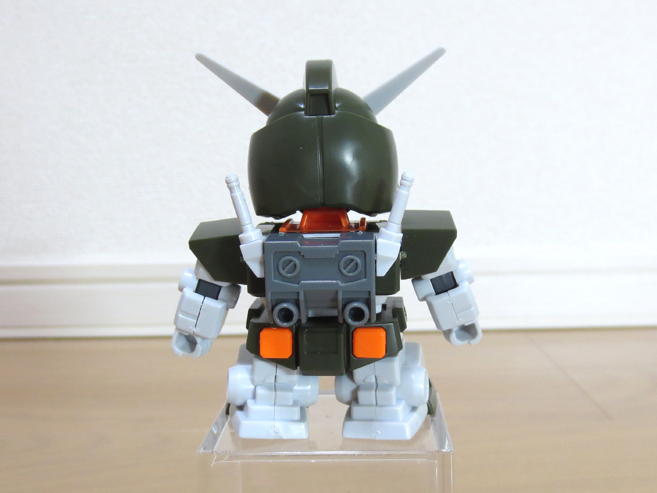 BB221_FA_GUNDAM_09.jpg