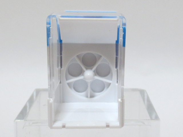 Capsule_Toy_Machine_09.jpg