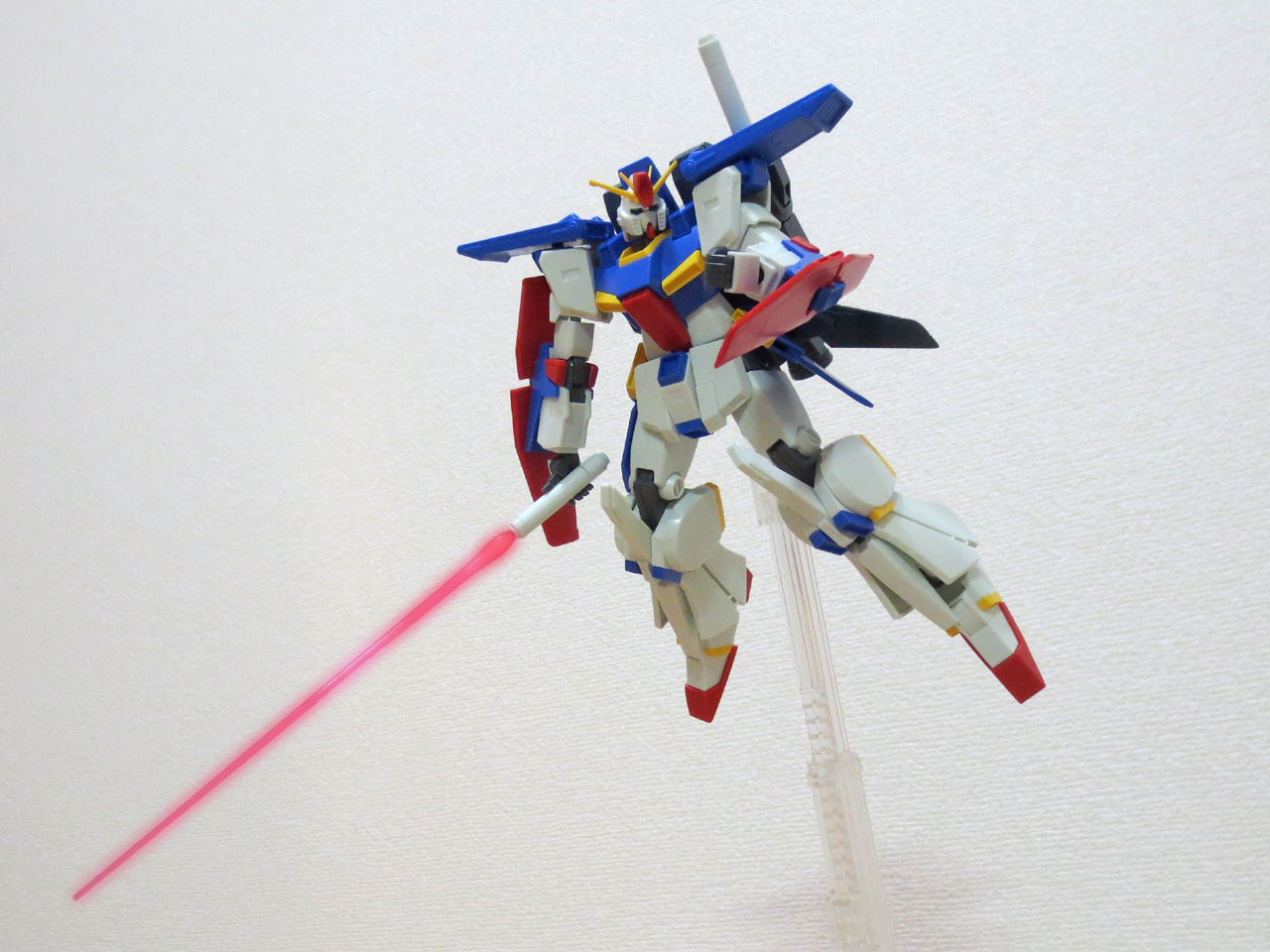 MSZ010_ZZ_GUNDAM_18.jpg