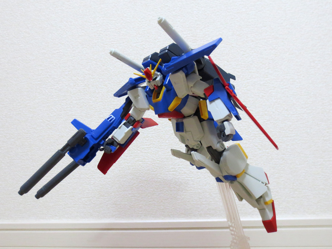 MSZ010_ZZ_GUNDAM_29.jpg