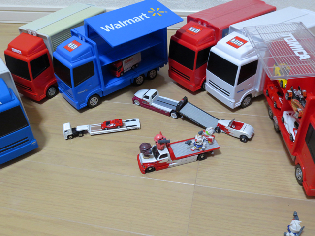 Tomica_Storage_Track_31.jpg