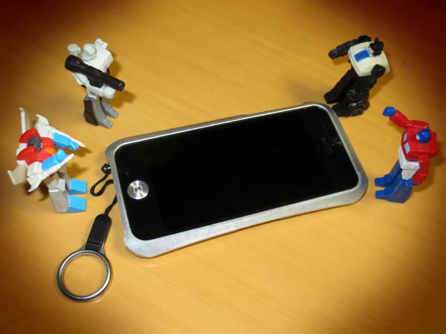 iPhone5_CSEALED_2_01.jpg