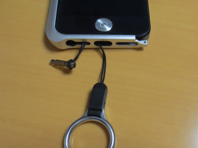 iPhone5_CSEALED_2_04.jpg