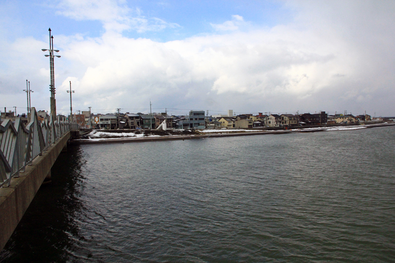 関川