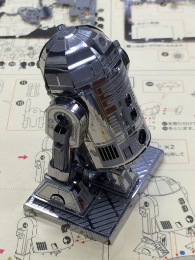 R2-D2完成 (1)