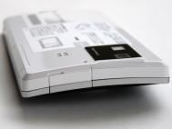 AQUOS PHONE SH-06D