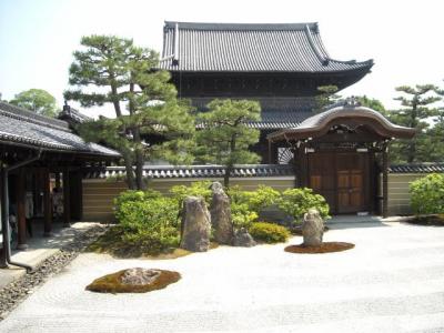 建仁寺にて