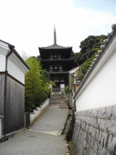 當麻寺にて