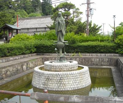 當麻寺にて