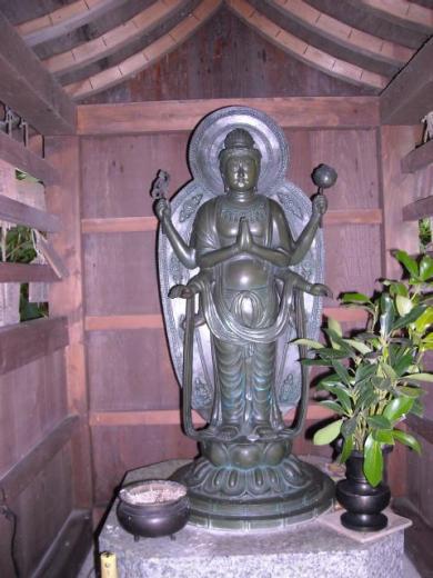 あじさい寺・観音寺にて