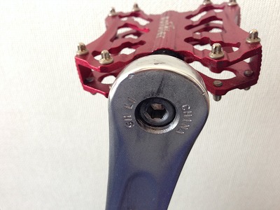 ペダル取付部