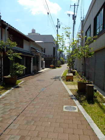 法勝寺通りJPG