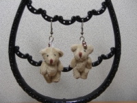 くまピアス