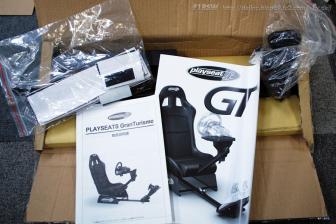 playseat03.jpg