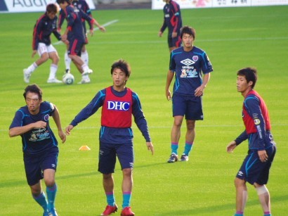 木谷さんの目の上が痛々しい