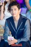 20120430212439_1_rstarjun.jpg