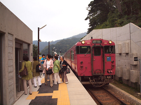 餘部駅