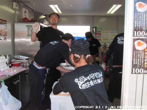 東京ラーメンショー2013 福島ラーメン組っ!獅子奮迅隊ブース