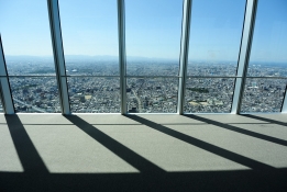 室内1
