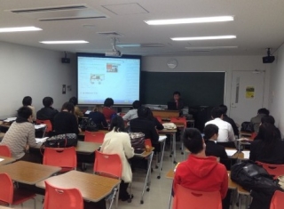 2013y12m02d_112728882.jpg