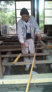 201205021549000.jpg