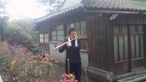 201205021749000.jpg
