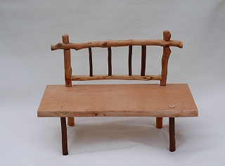 s_bench1.jpg