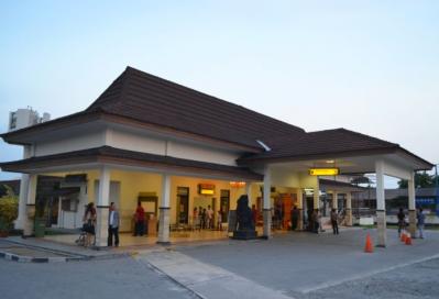 2日目 アジスチプト国際空港 (3)(インドネシア紀行)