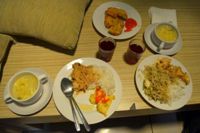 2日目 スカルノ・ハッタ国際空港のラウンジ インドネシア料理(インドネシア紀行)