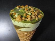 ジャイアントコーンスペシャル抹茶のチョコミルフィーユ