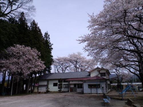 伊那森8