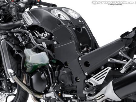 2012ZX-14R_04.jpg