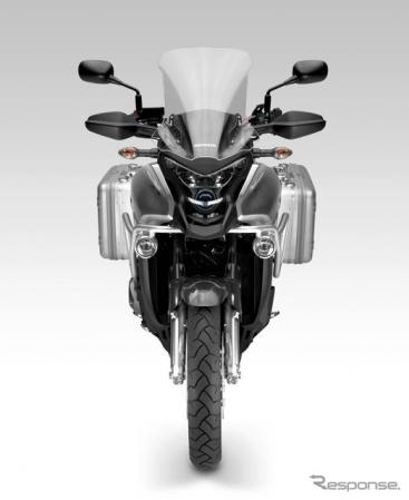 honda_crosstourer03.jpg