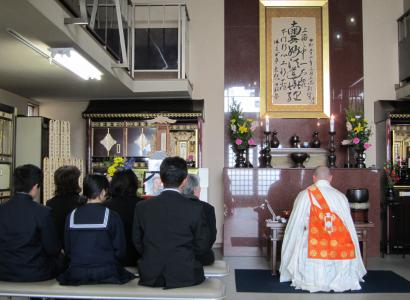 4月納骨法要Ta家3