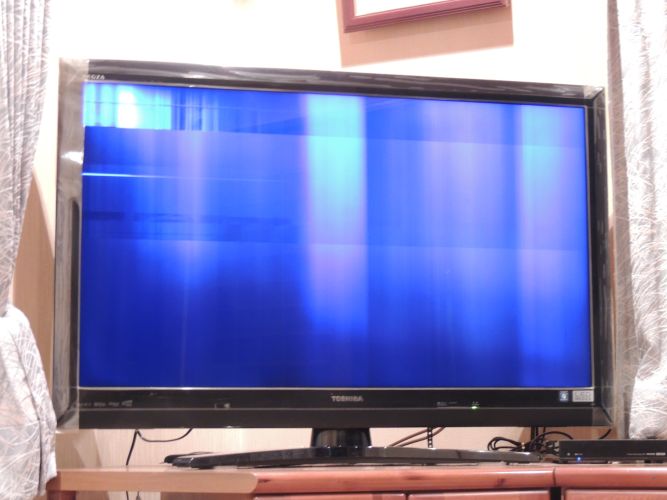 テレビ002