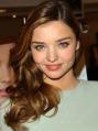 Miranda-Kerr-p001.jpg