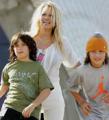 Pamela-Anderson-p004.jpg
