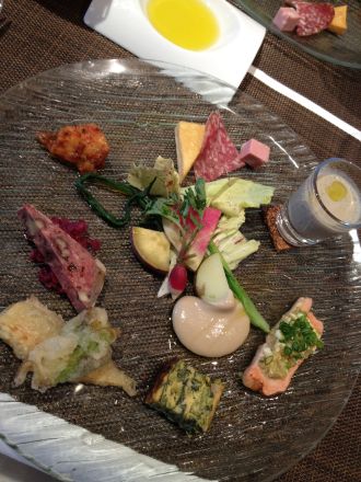 トゥ セイ グランデ2300円コース前菜