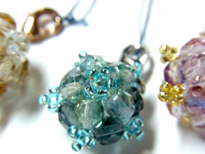 Charms_Czech-5mm