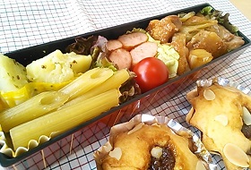 5月10日鶏と葱の甘辛煮弁当