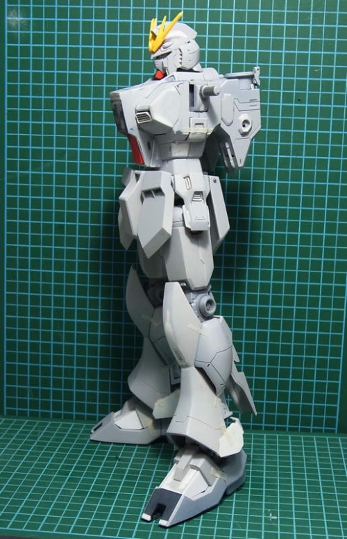 仮組・斜め左