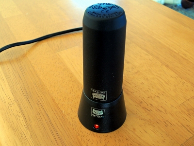 CATEYE VOLT300 充電中