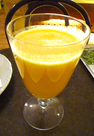 フレッシュオレンジジュース